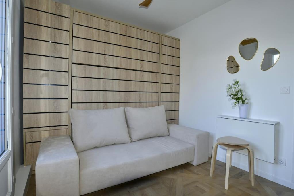 My Tiny House Apartment Paris